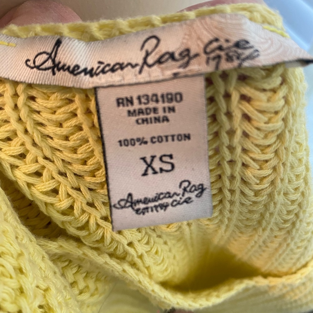 American Rag sweater - Picture 5 of 5